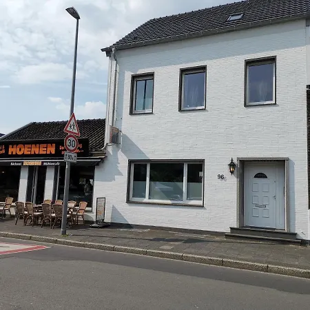 Am Stadtwald Apartman Krefeld