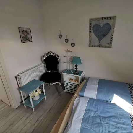 Am Stadtwald * Krefeld