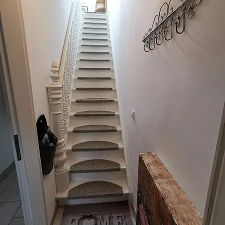 Am Stadtwald * Krefeld